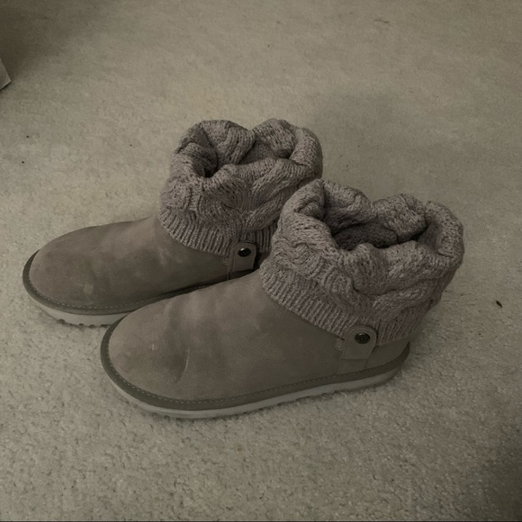 Mini Uggs - Picture 1 of 5